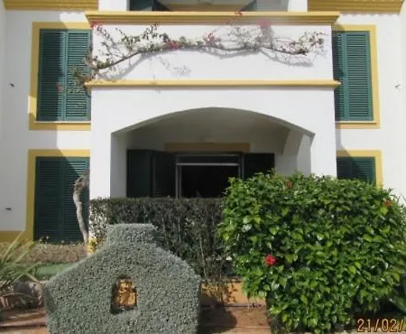 Nice And Quiet T1 In A Tavira Condominium * Tavira