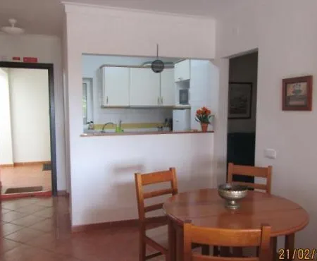Nice And Quiet T1 In A Tavira Condominium Lägenhet