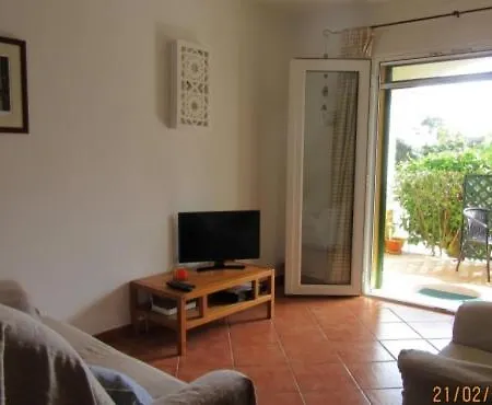 Nice And Quiet T1 In A Tavira Condominium Lägenhet